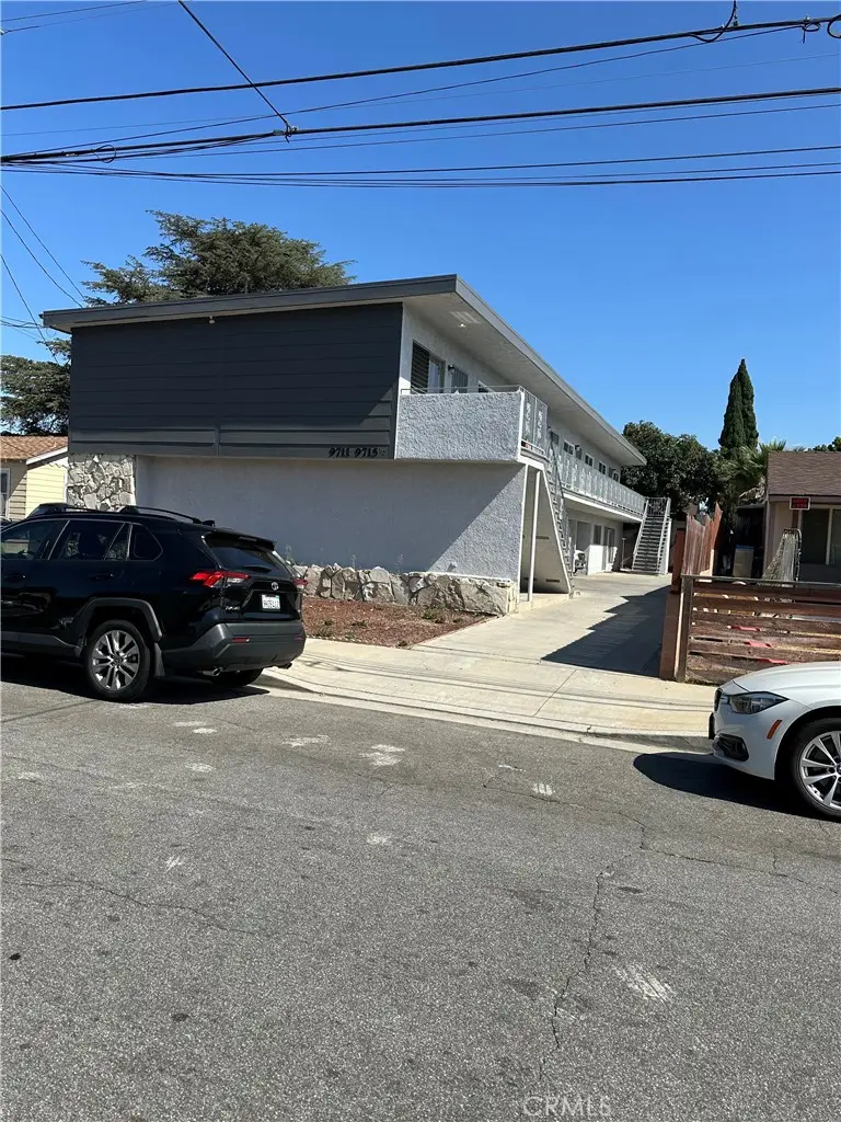 9711 Laurel, Bellflower, CA 90706 - #1