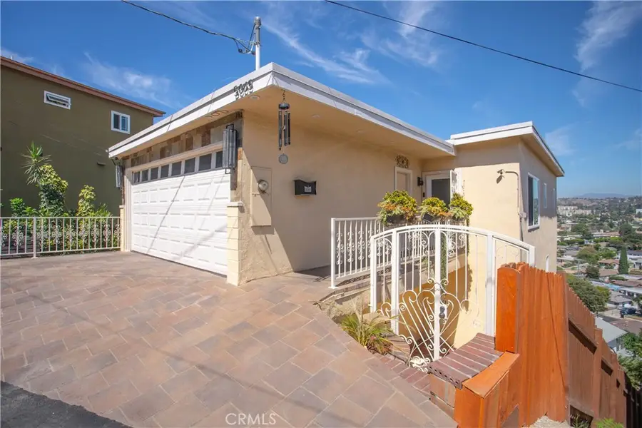 5065 La Calandria Drive, Los Angeles, CA 90032 - #3