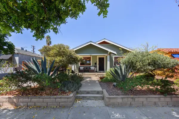 3717 Falcon Avenue, Long Beach, CA 90807
