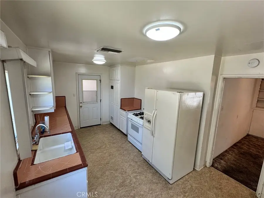 517 Lemon, Redlands, CA 92374 - #3