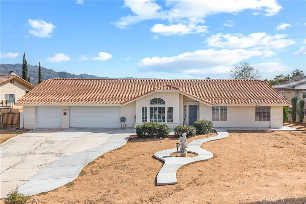 18657 Niles, Hesperia, CA 92345 - #1