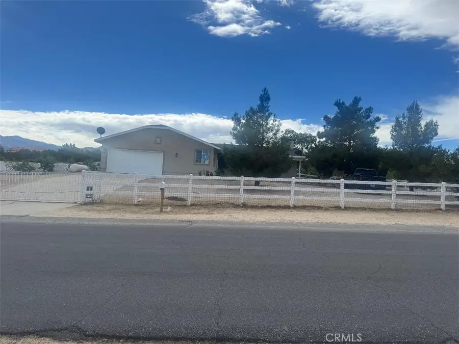 12810 E Avenue X, Pearblossom, CA 93553 - #2