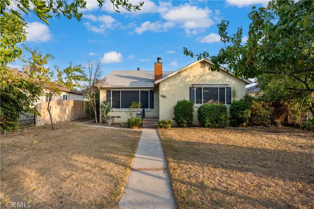 2604 Spruce, Bakersfield, CA 93301 - #1