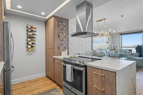 615 Esplanade #508, Redondo Beach, CA 90277