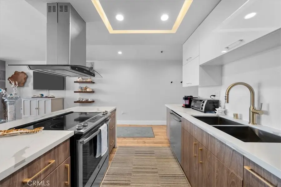 615 Esplanade #508, Redondo Beach, CA 90277 - Image #2