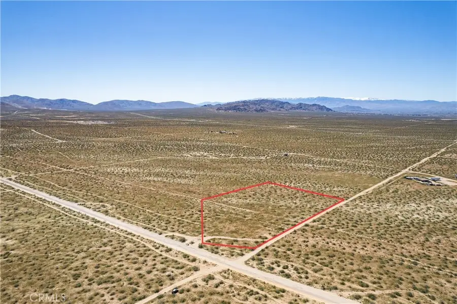 20501 Stoddard Wells Road, Apple Valley, CA 92307 - #2