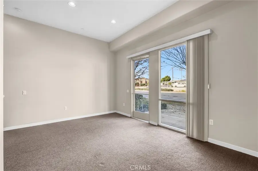 1602 W Artesia Square #A, Gardena, CA 90248 - Image #3