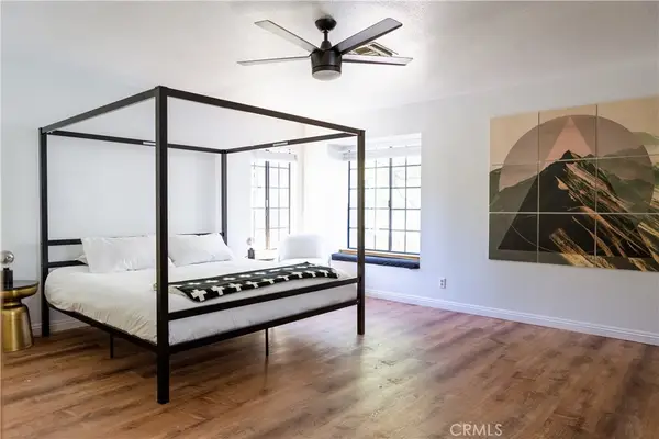 1075 Rivera Drive, Wrightwood, CA 92397