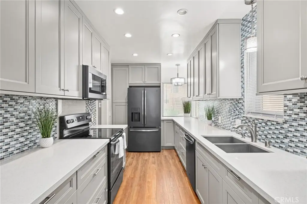 2036 E 3rd #1, Long Beach, CA 90814 - Image #1