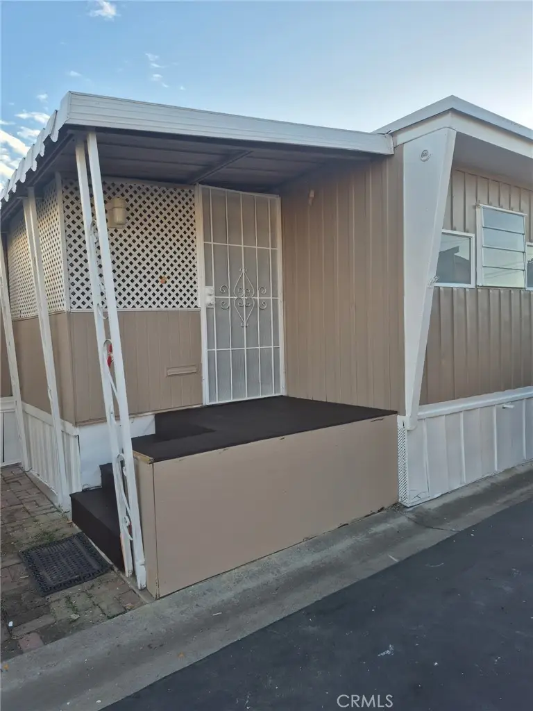 24725 Pennsylvania Avenue #B18, Lomita, CA 90717 - Image #1