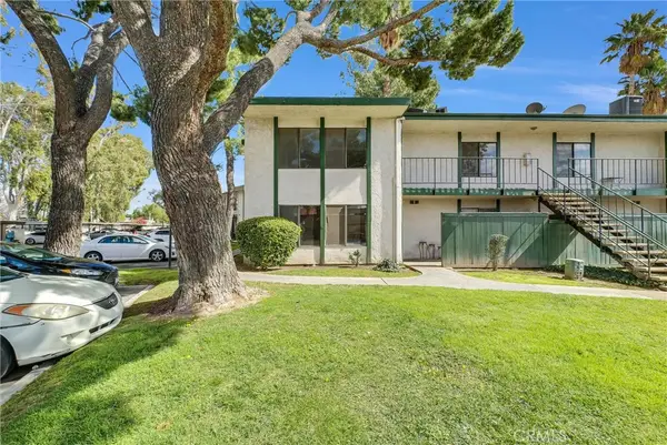 1735 E Washington Street #B28, Colton, CA 92324