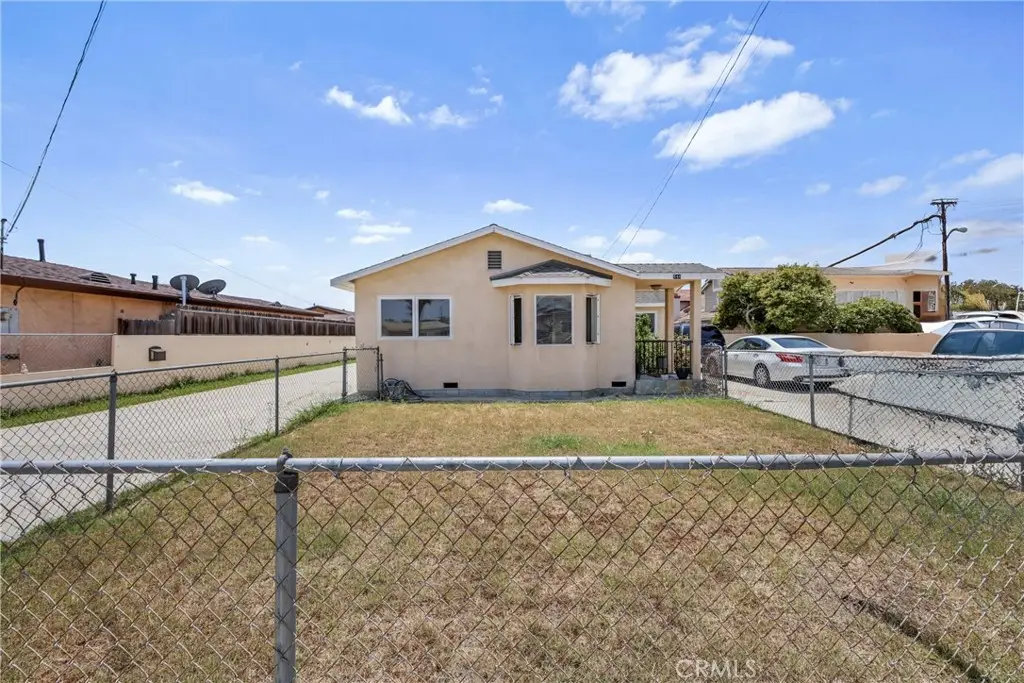 546 E 220th Street, Carson, CA 90745 - Image #1