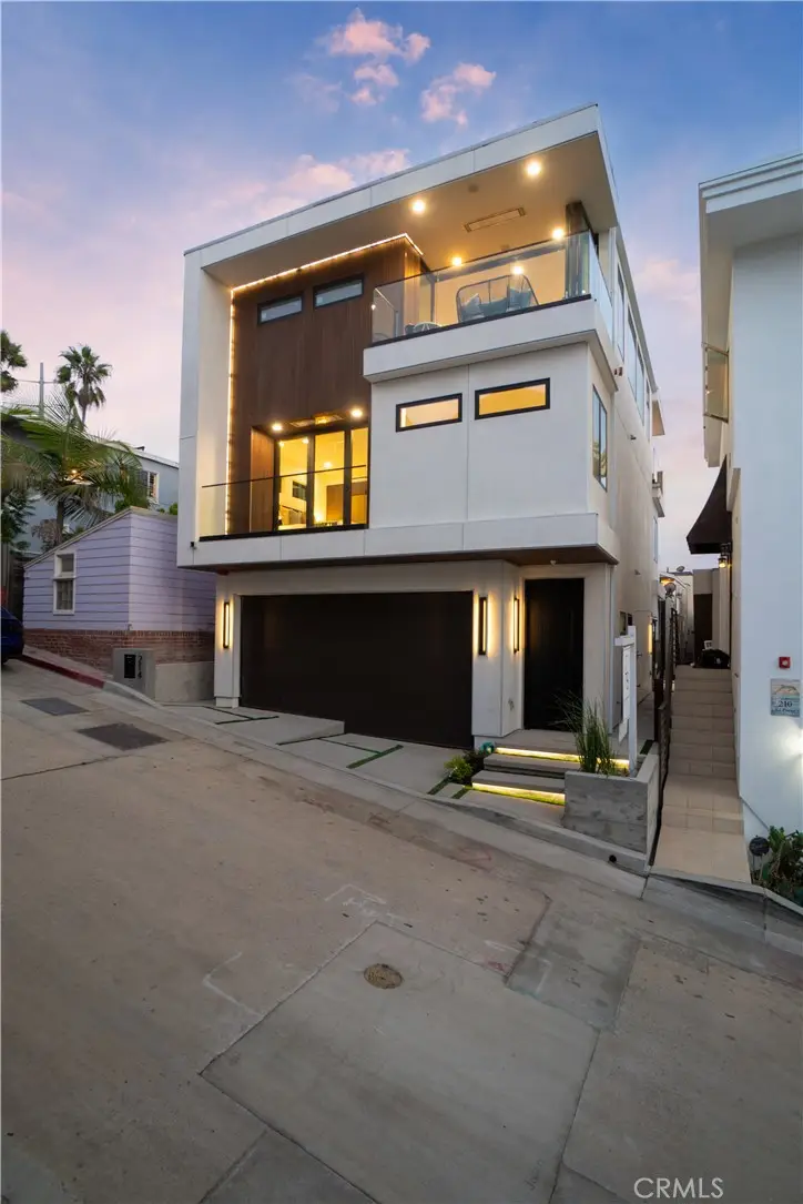 214 El Porto Street, Manhattan Beach, CA 90266 - Image #2