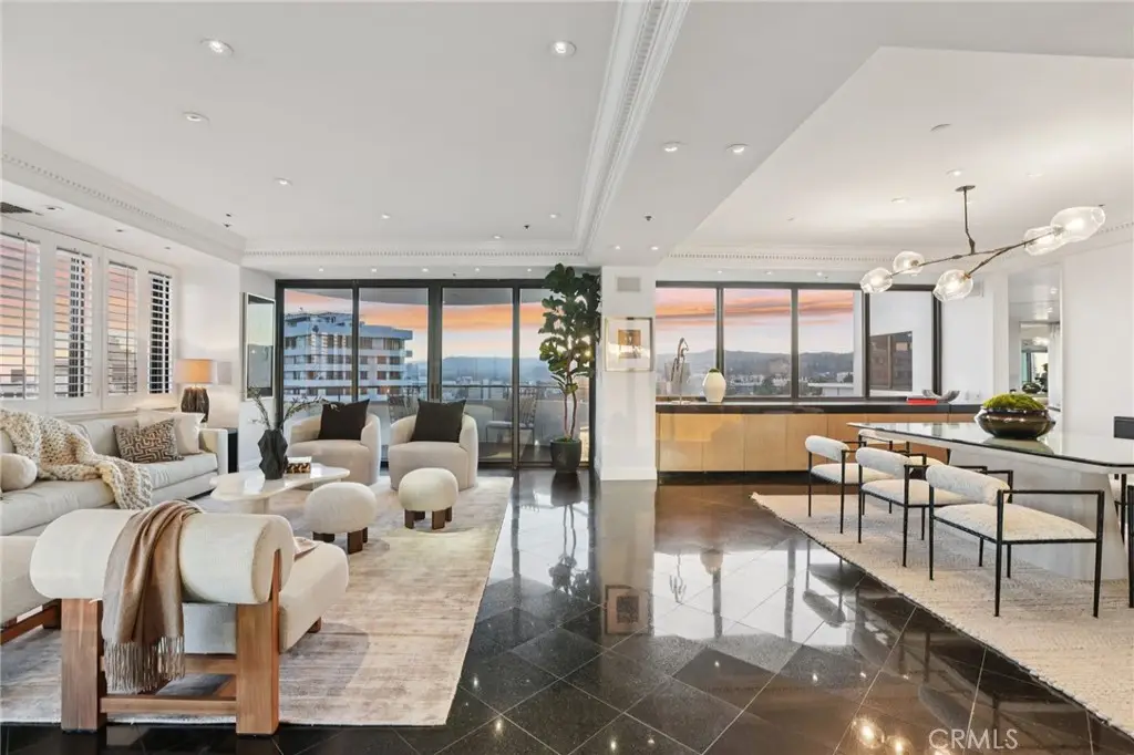 10560 Wilshire Boulevard #1805, Los Angeles, CA 90024 - Image #1