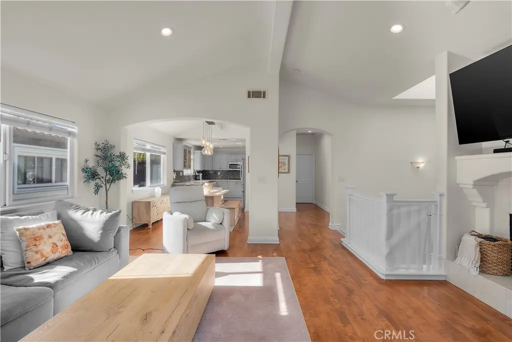 2213 Carnegie Lane #A, Redondo Beach, CA 90278 - Image #1