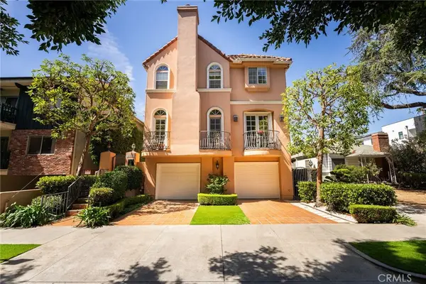 1827 Barry Avenue #2, Los Angeles, CA 90025