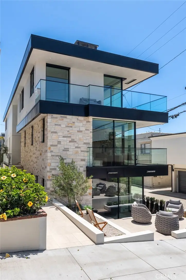 316 32nd Street, Manhattan Beach, CA 90266 - Image #2