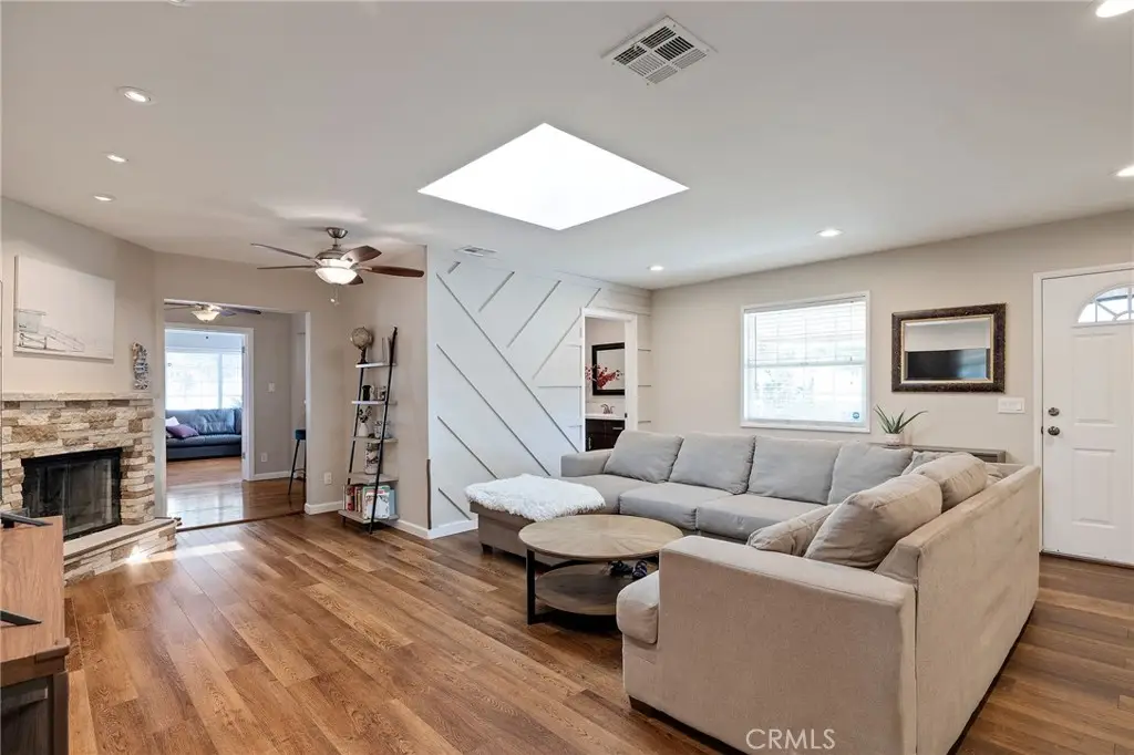 2905 Magnolia Avenue, Long Beach, CA 90806 - Image #1