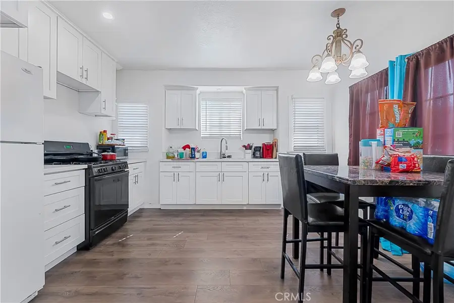 201 W 75th Street, Los Angeles, CA 90003 - Image #3