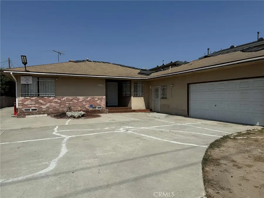 1261 W 139th Street, Gardena, CA 90247 - Image #2