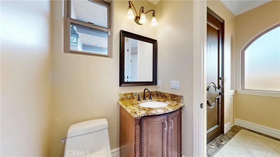 2607 Huntington Lane, Redondo Beach, CA 90278 - Image #2
