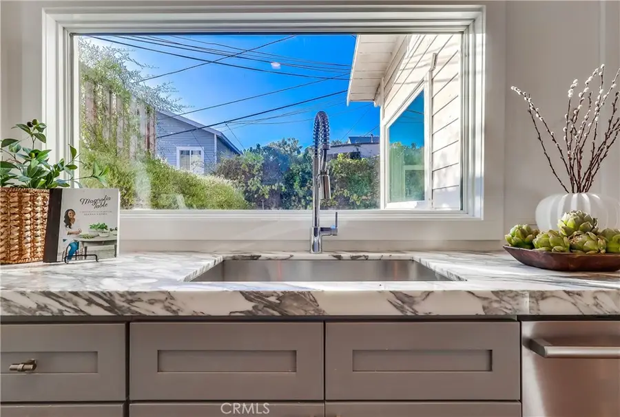 1007 Marview Avenue, Los Angeles, CA 90012 - Image #2