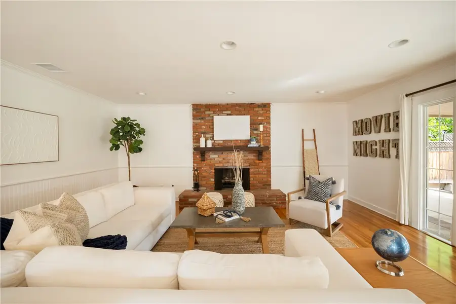 4808 Graywood Avenue, Long Beach, CA 90808 - Image #2