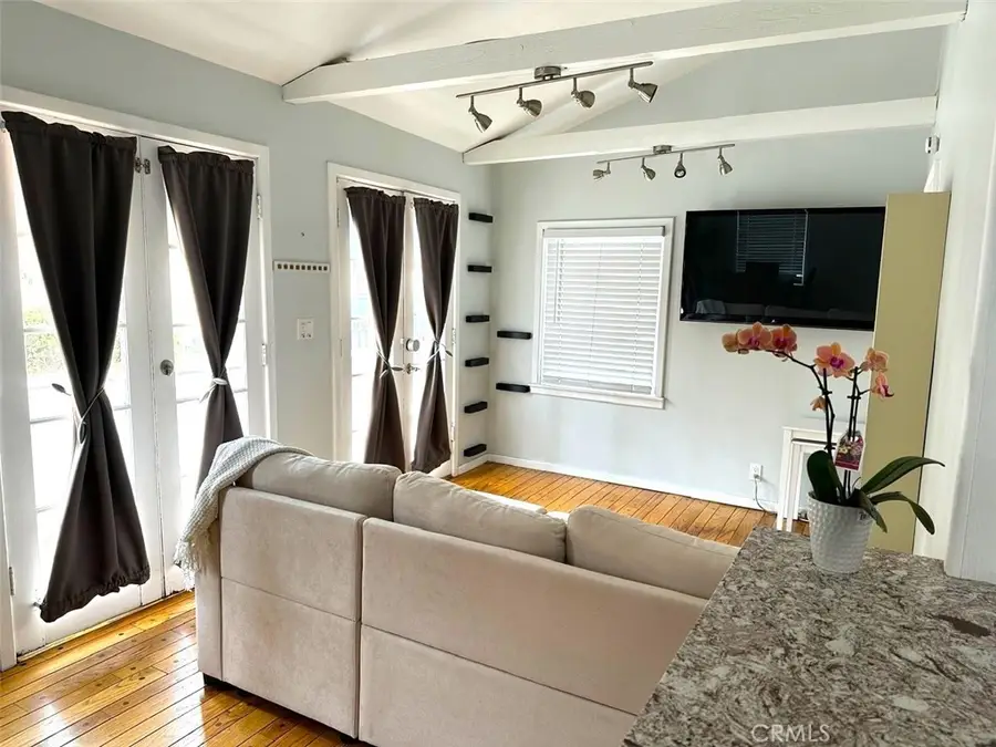 435 8th Street, Hermosa Beach, CA 90254 - Image #2