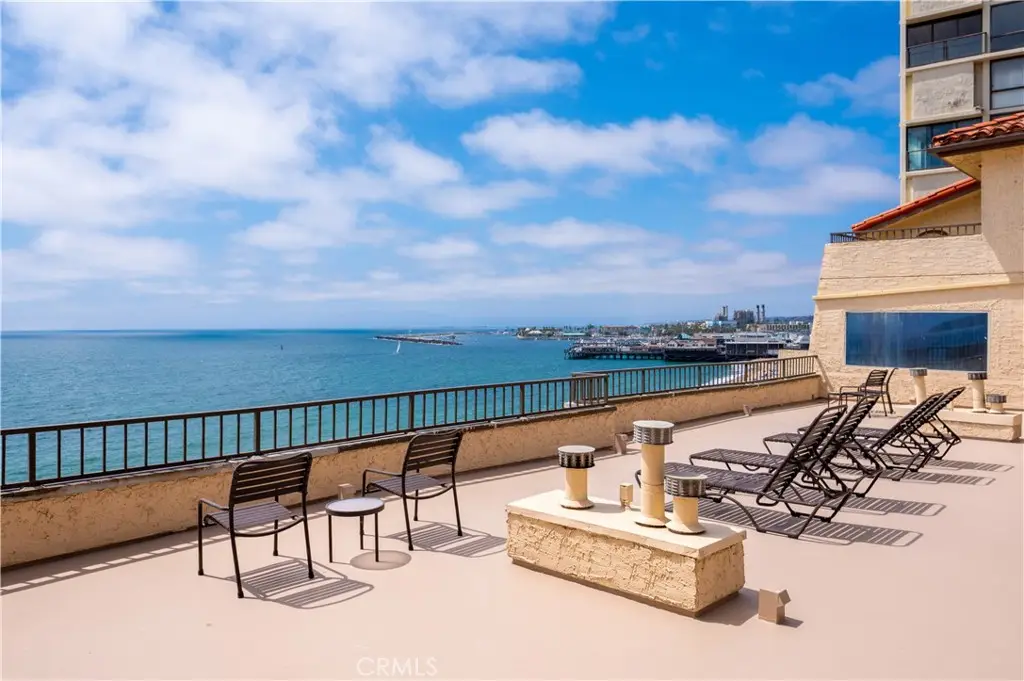 555 Esplanade #320, Redondo Beach, CA 90277 - Image #1