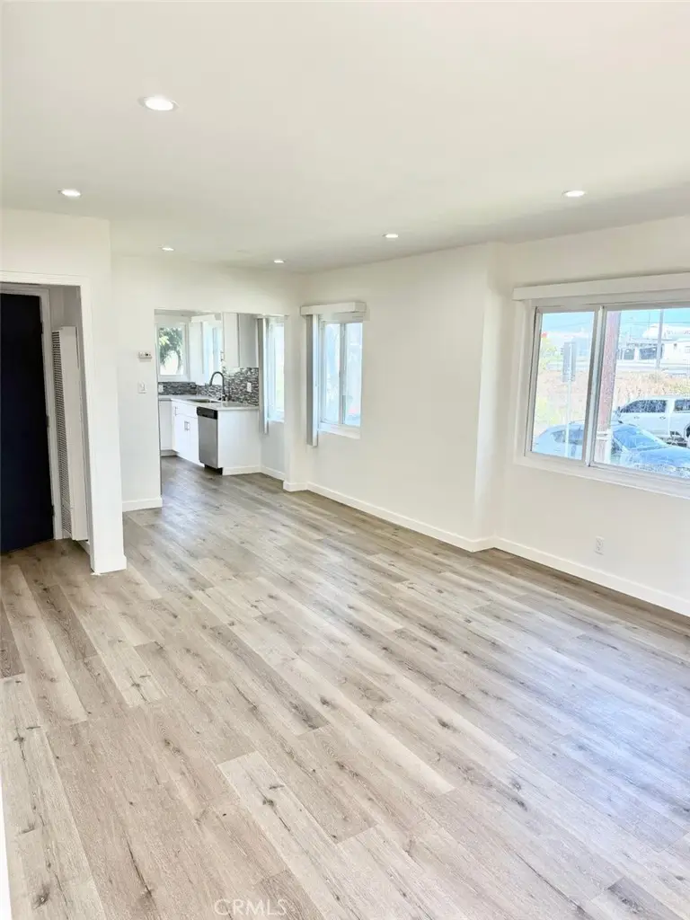 1112 E Imperial Avenue, El Segundo, CA 90245 - Image #2