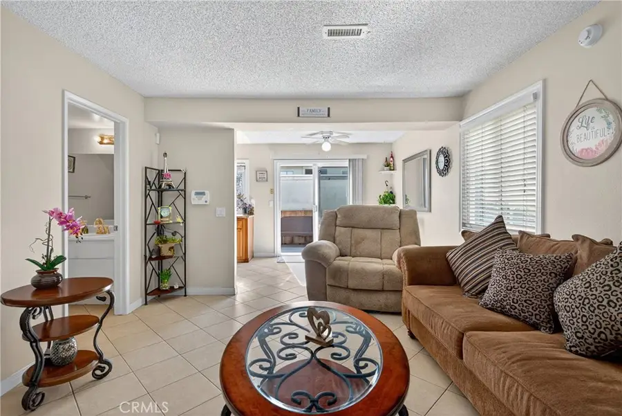 824 N Pasadena, Azusa, CA 91702 - Image #3