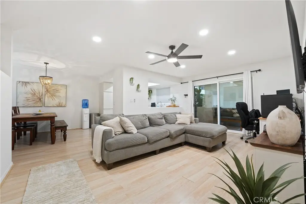 5000 S Centinela #101, Los Angeles, CA 90066 - Image #1