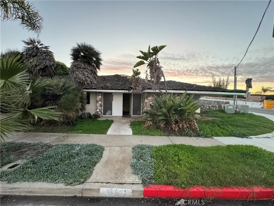 16591 Channel, Huntington Beach, CA 92649 - Image #2
