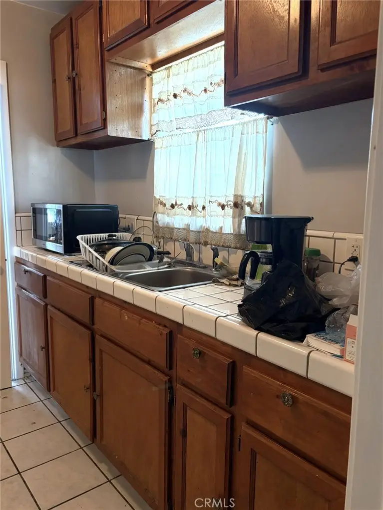 4323 W 105th Street, Inglewood, CA 90304 - Image #2