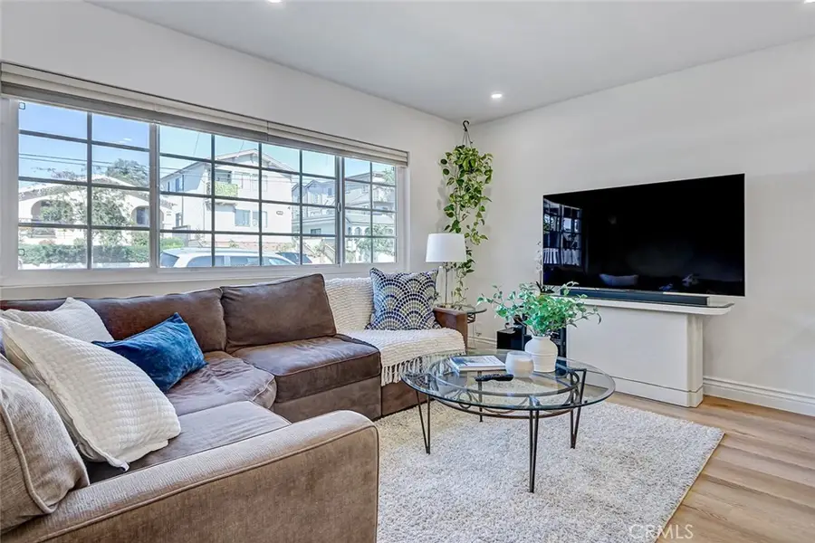 875 W 1st Street, San Pedro, CA 90731 - Image #3