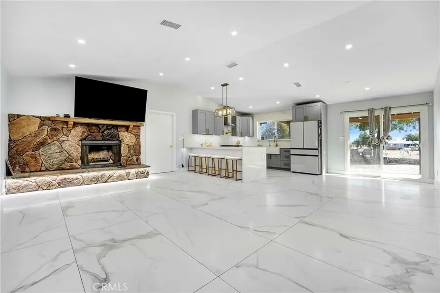 41048 173rd E, Lancaster, CA 93535 - Image #3