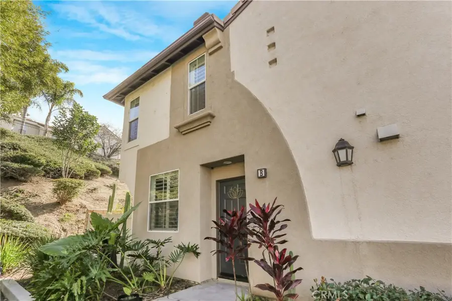 39246 Mango Bay Lane #B, Murrieta, CA 92563 - Image #2