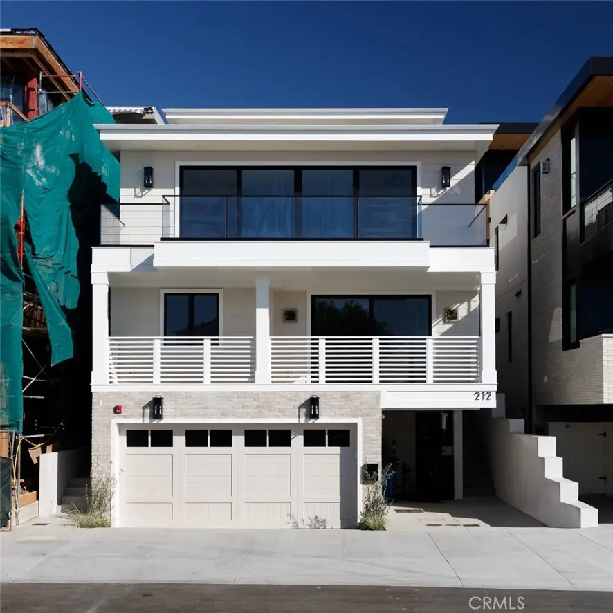 212 Manhattan Avenue, Manhattan Beach, CA 90266 - Image #1
