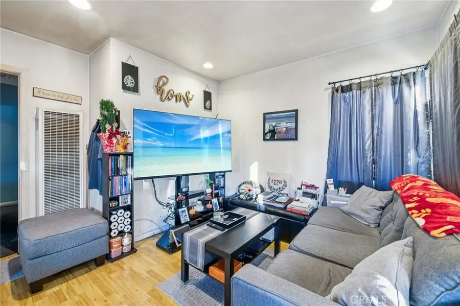 4457 W 162nd, Lawndale, CA 90260 - Image #2