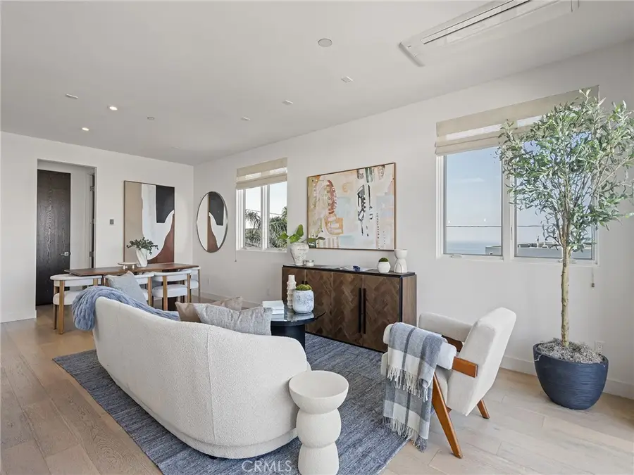 320 35th Street, Manhattan Beach, CA 90266 - Image #2