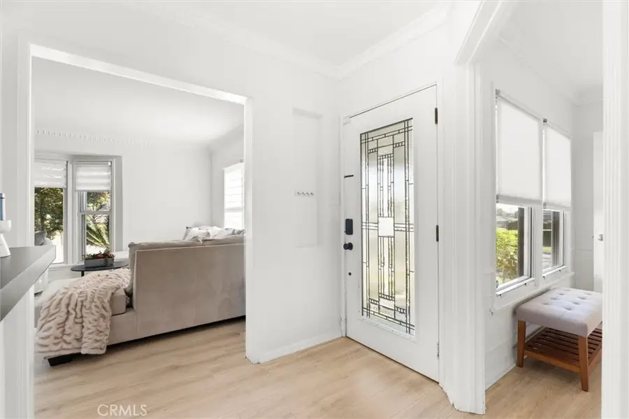 10253 S 4th Ave, Inglewood, CA 90303 - #2