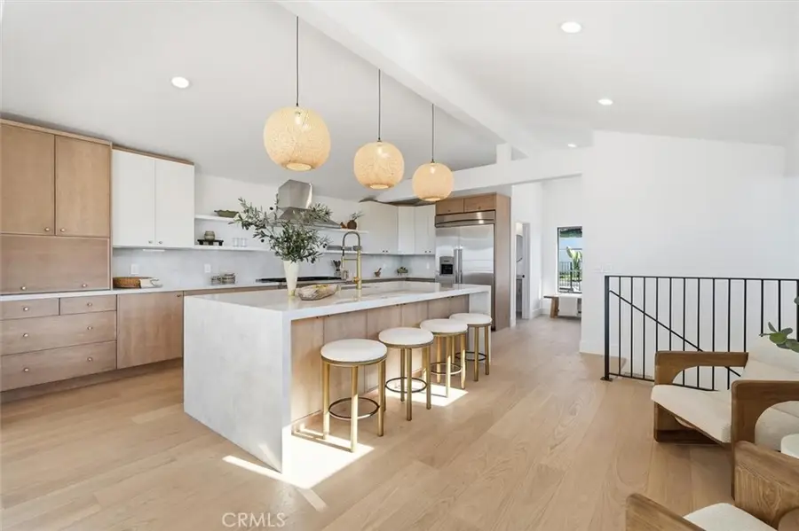 406 Via Mesa Grande, Redondo Beach, CA 90277 - Image #2