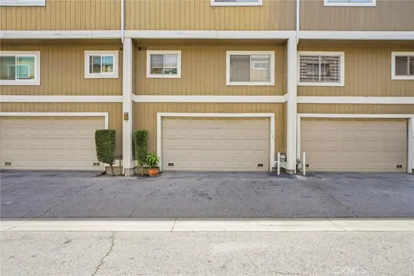 1933 Glenoaks Boulevard #127, San Fernando, CA 91340