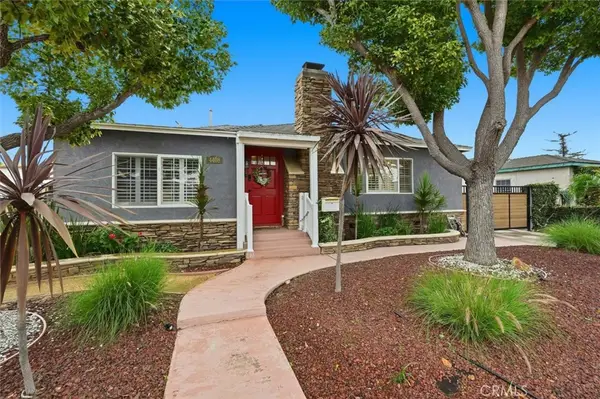 4408 Clark, Long Beach, CA 90808