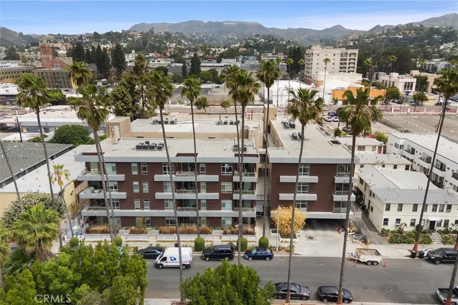 6001 Carlton Way #102, Los Angeles, CA 90028 - Image #2