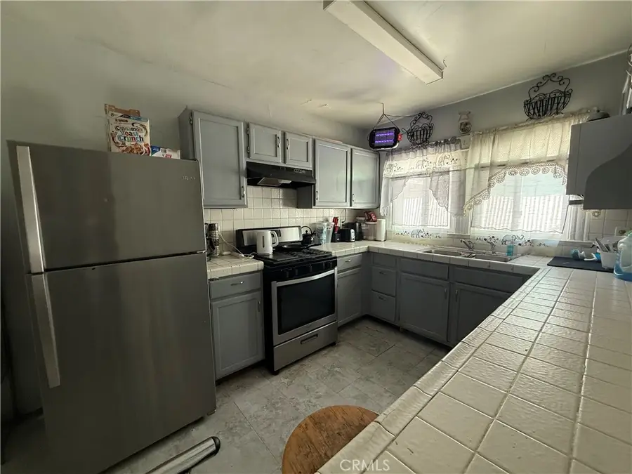 1608 E Martin Luther King Jr, Los Angeles, CA 90011 - #2