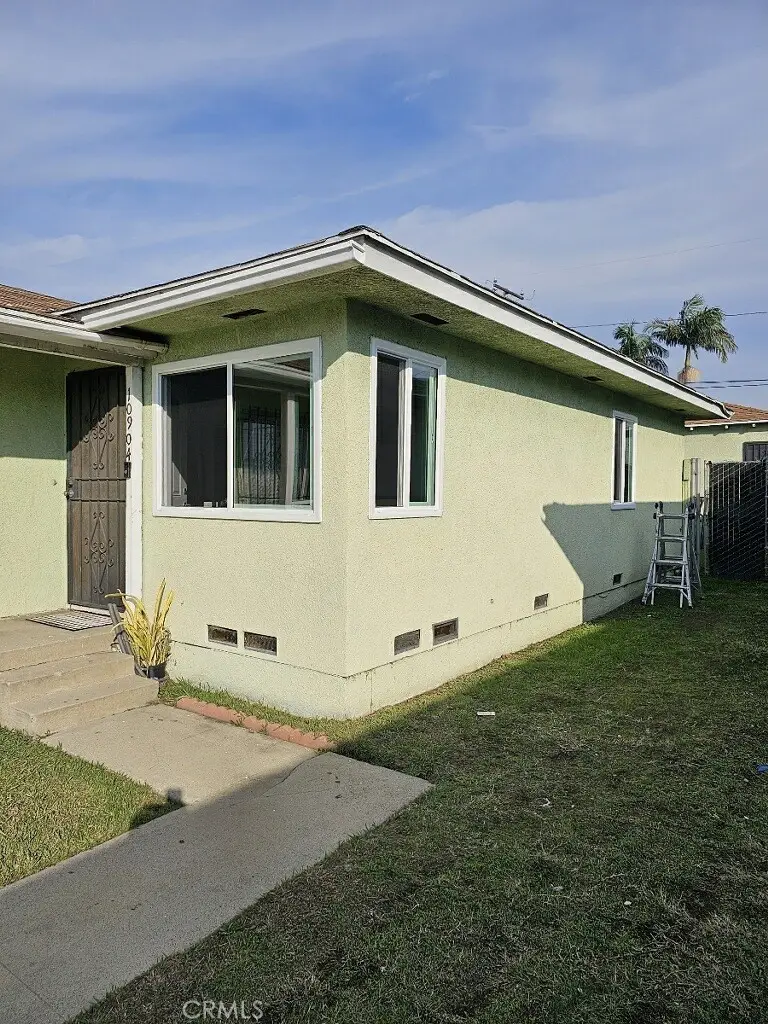10902 S Western, Los Angeles, CA 90047 - Image #1