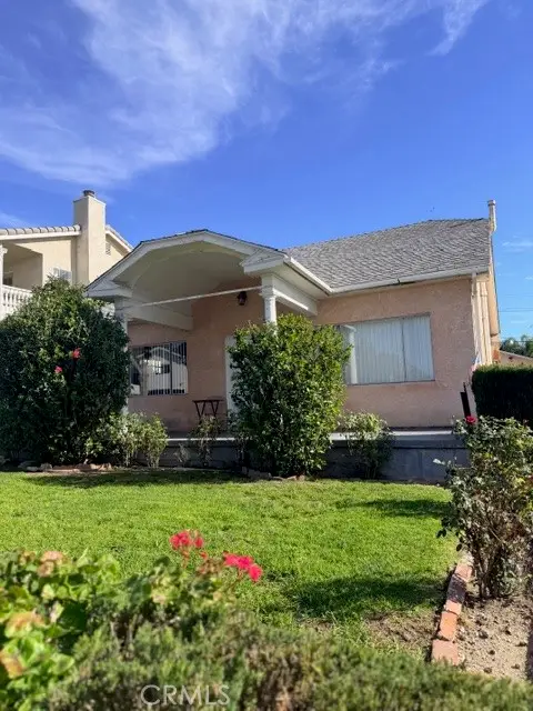 718 E Walnut, Burbank, CA 91501 - Image #3