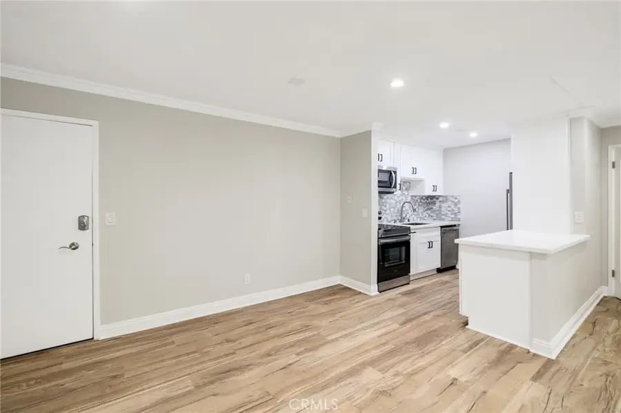 802 Camino Real #206, Redondo Beach, CA 90277 - #2