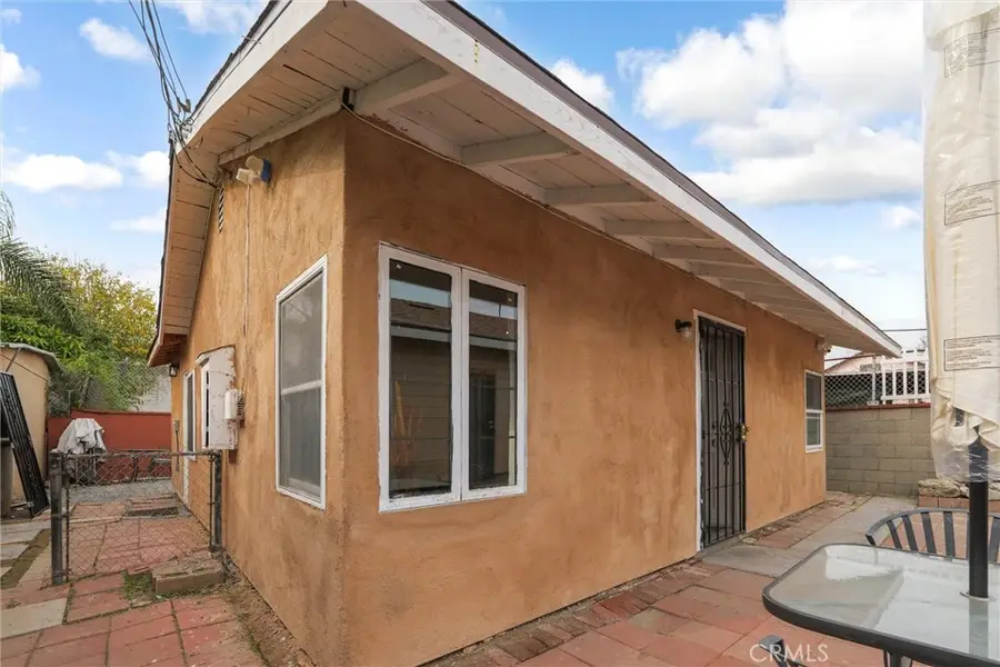 21719 Neptune, Carson, CA 90745 - Image #2